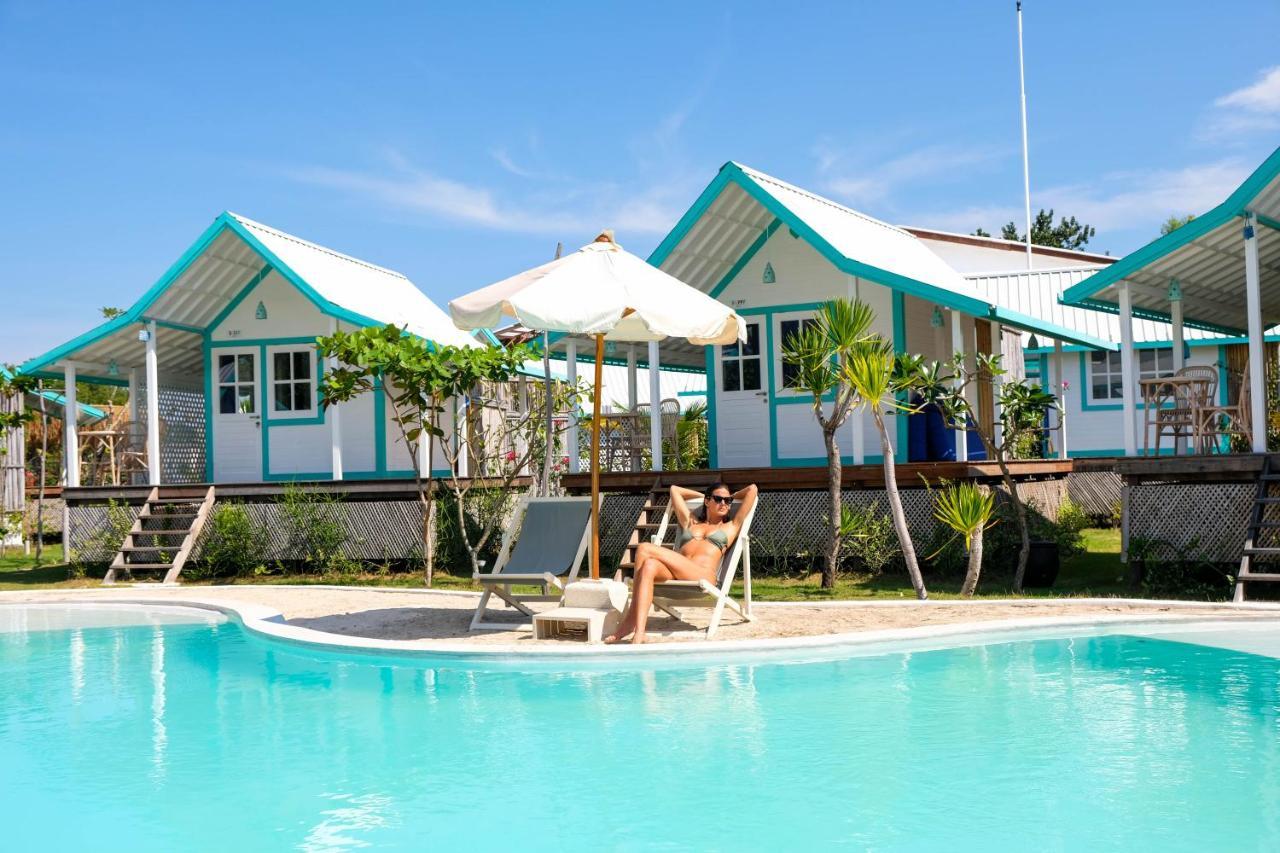 Отель Le Pirate Gili Meno - Adults Only Экстерьер фото
