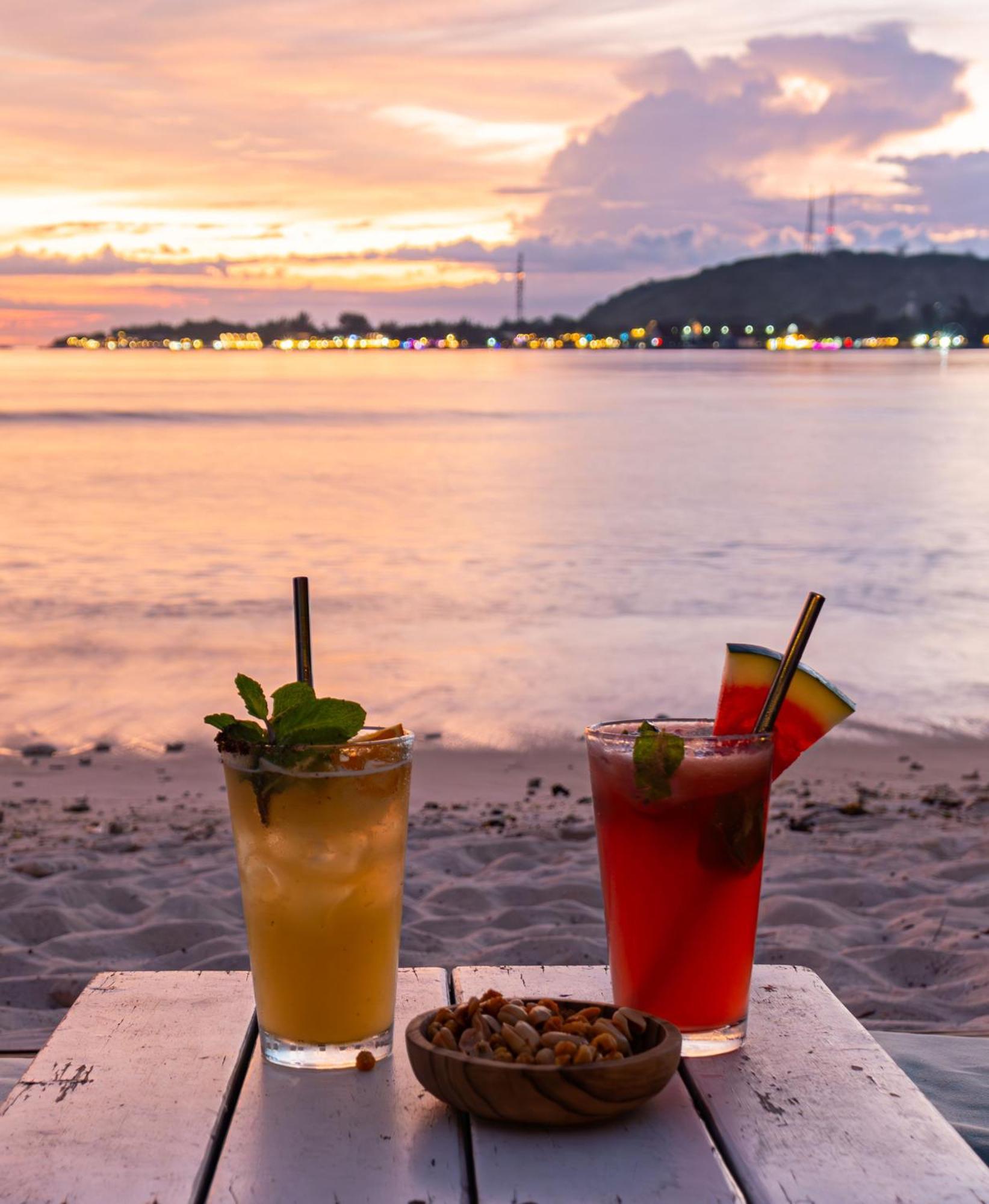 Отель Le Pirate Gili Meno - Adults Only Экстерьер фото